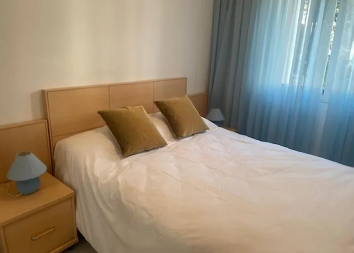 Sun Retreat • 3br For 6 - Pass The Keys Апартаменти *